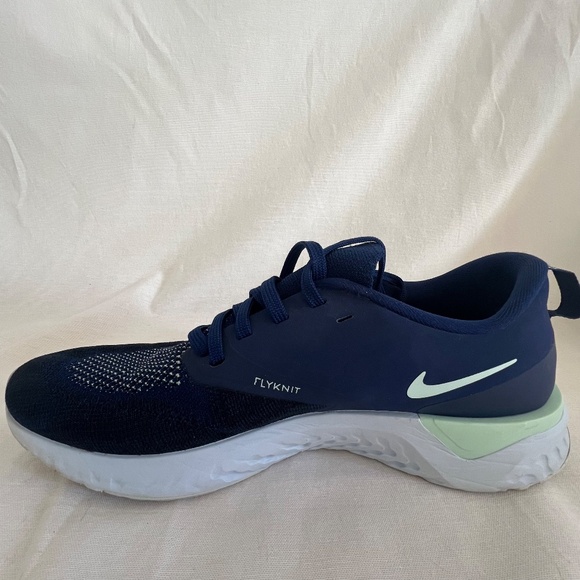 COPY - Nike 2018 WOMEN Odyssey React Flyknit Running Shoes US 11 Dark Blue Spor… - Picture 8 of 12